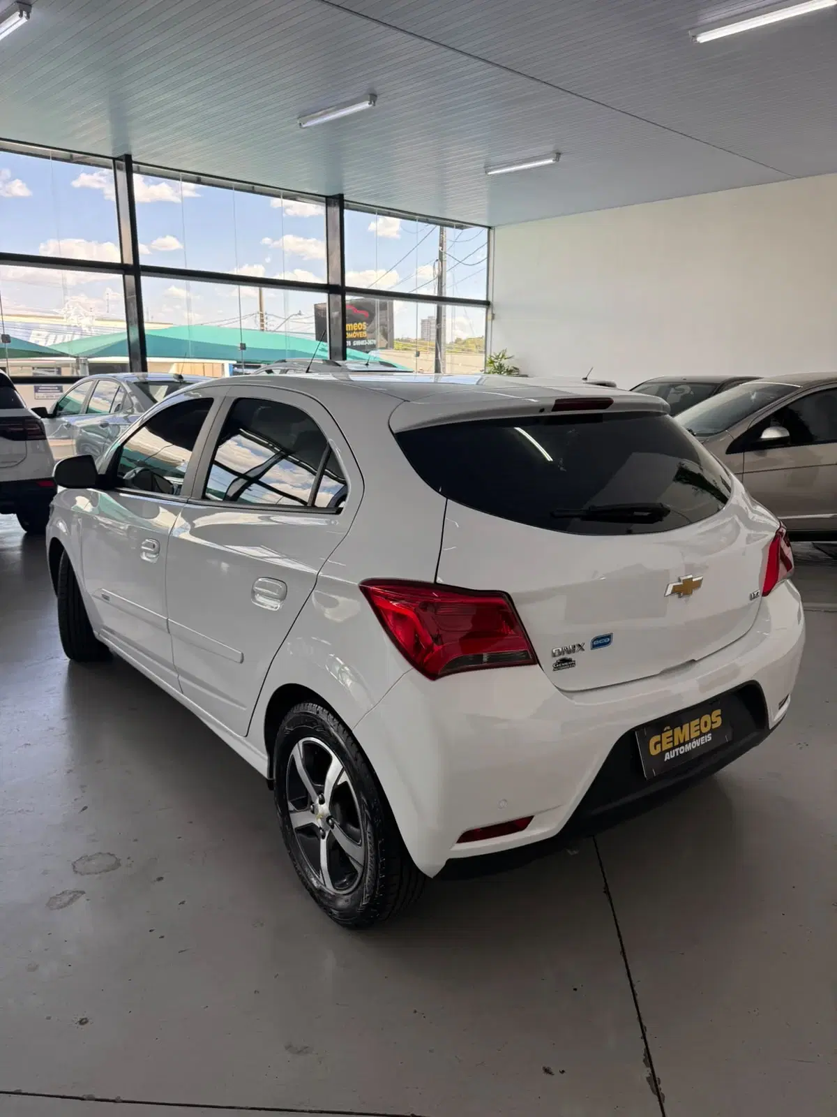 Chevrolet Onix 2018 - foto 4