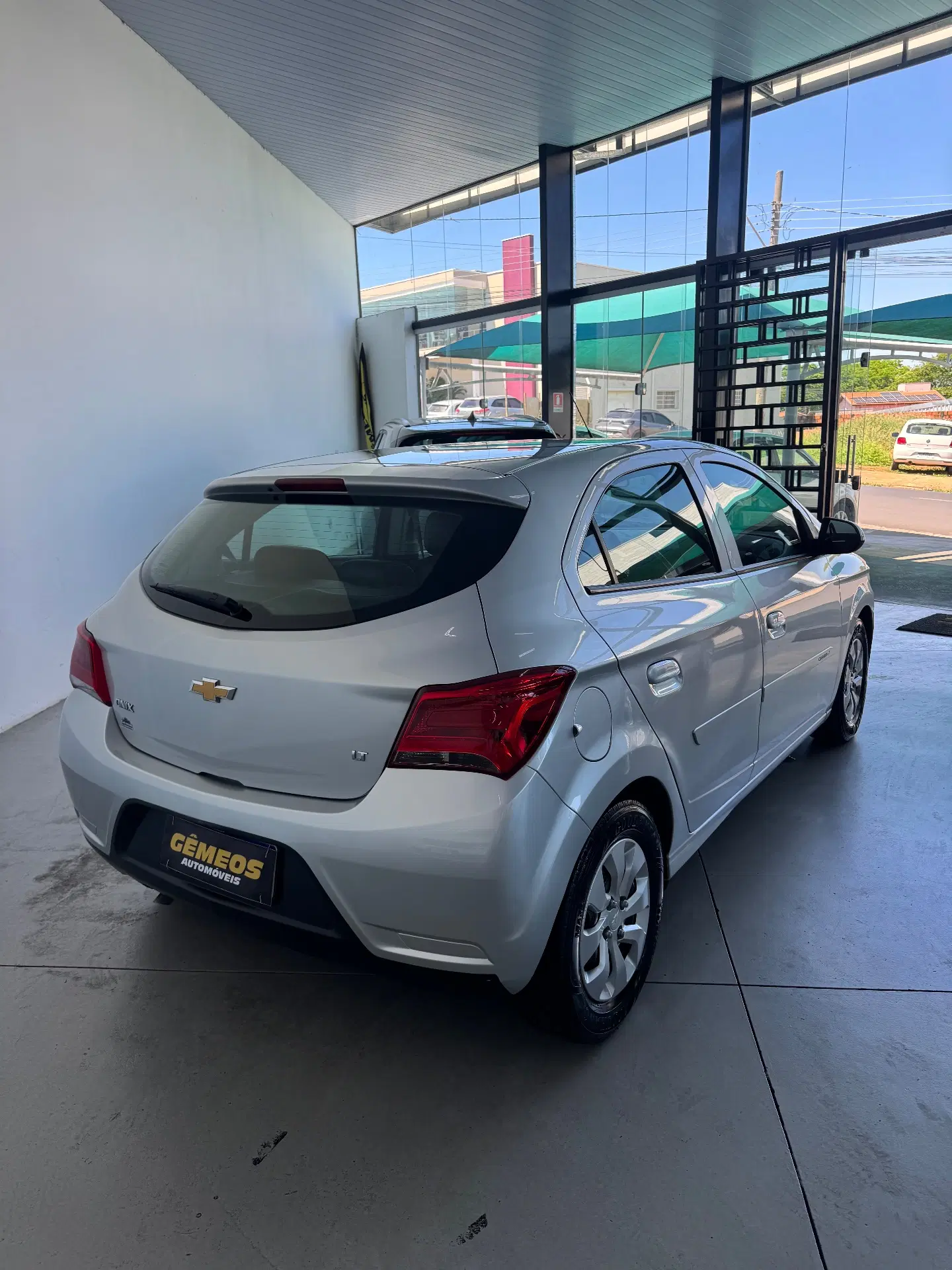 Chevrolet Onix 2019 - foto 3